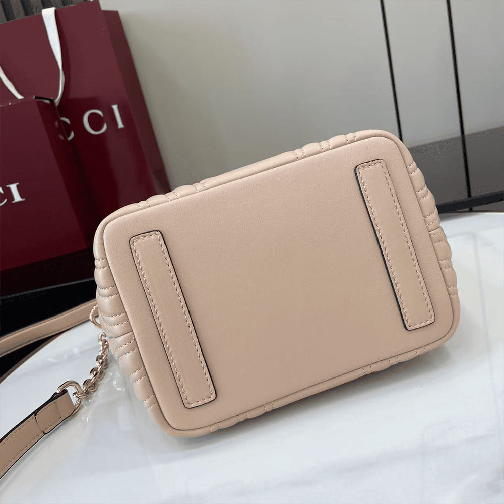 Gucci Betty small tote bag