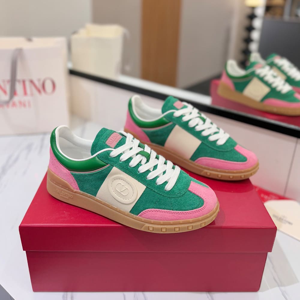 VALENTINO UPVILLAGE women s low-top sneakers