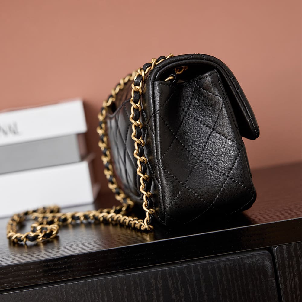 CHANEL Mini Flap Bag(HIGH-END GRADE)