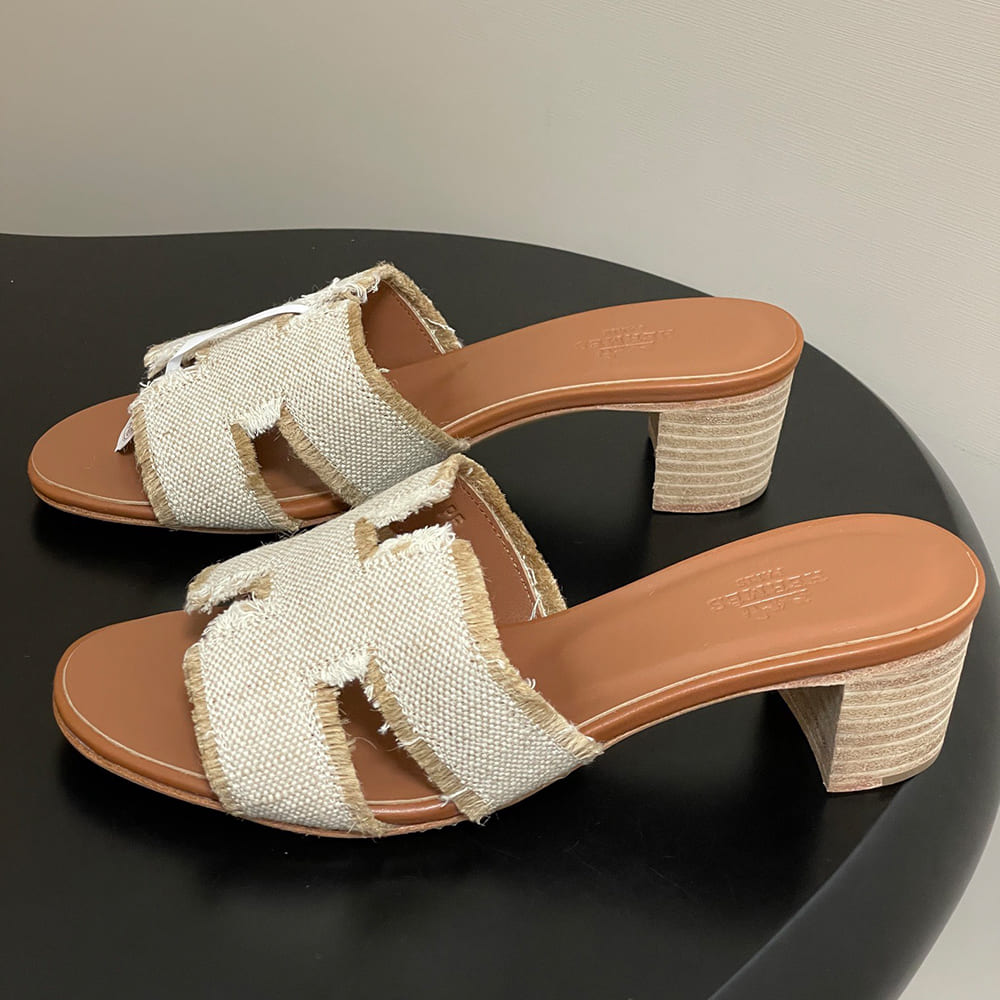 HERMES Oasis sandal