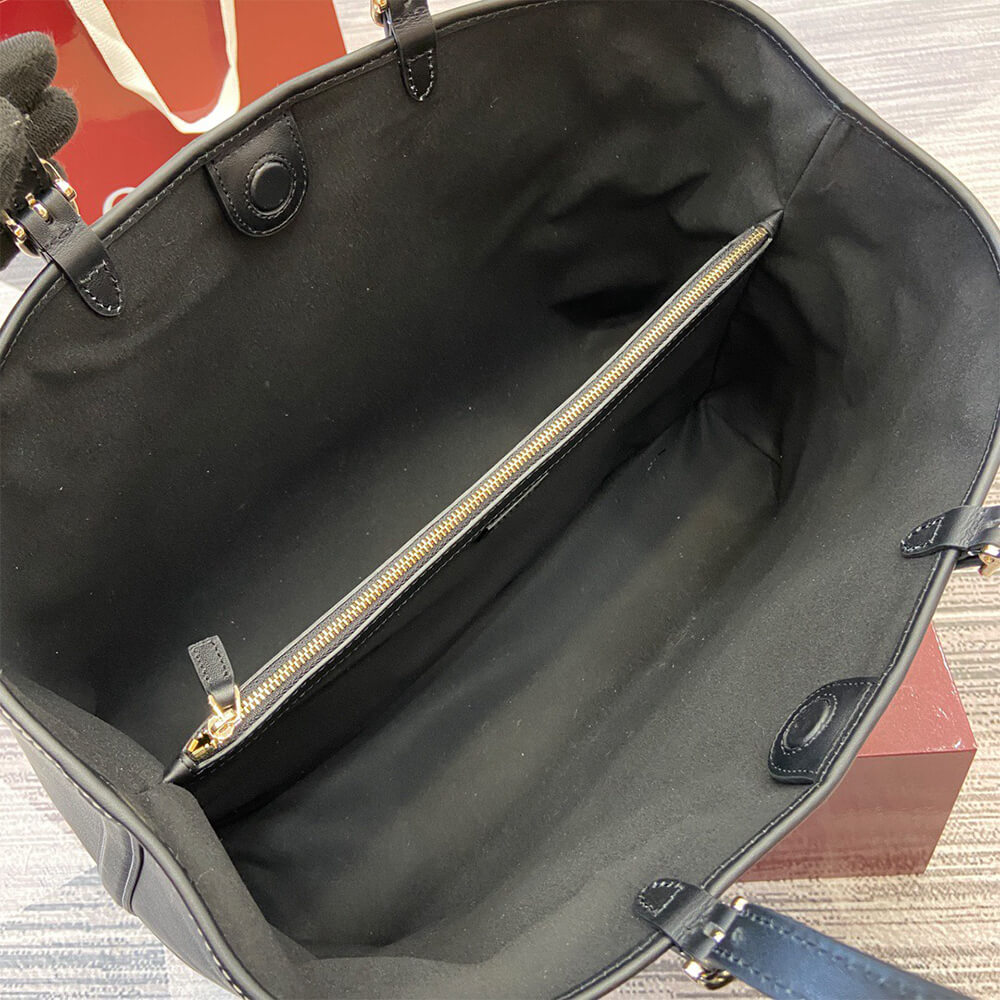 GG Emblem large tote bag