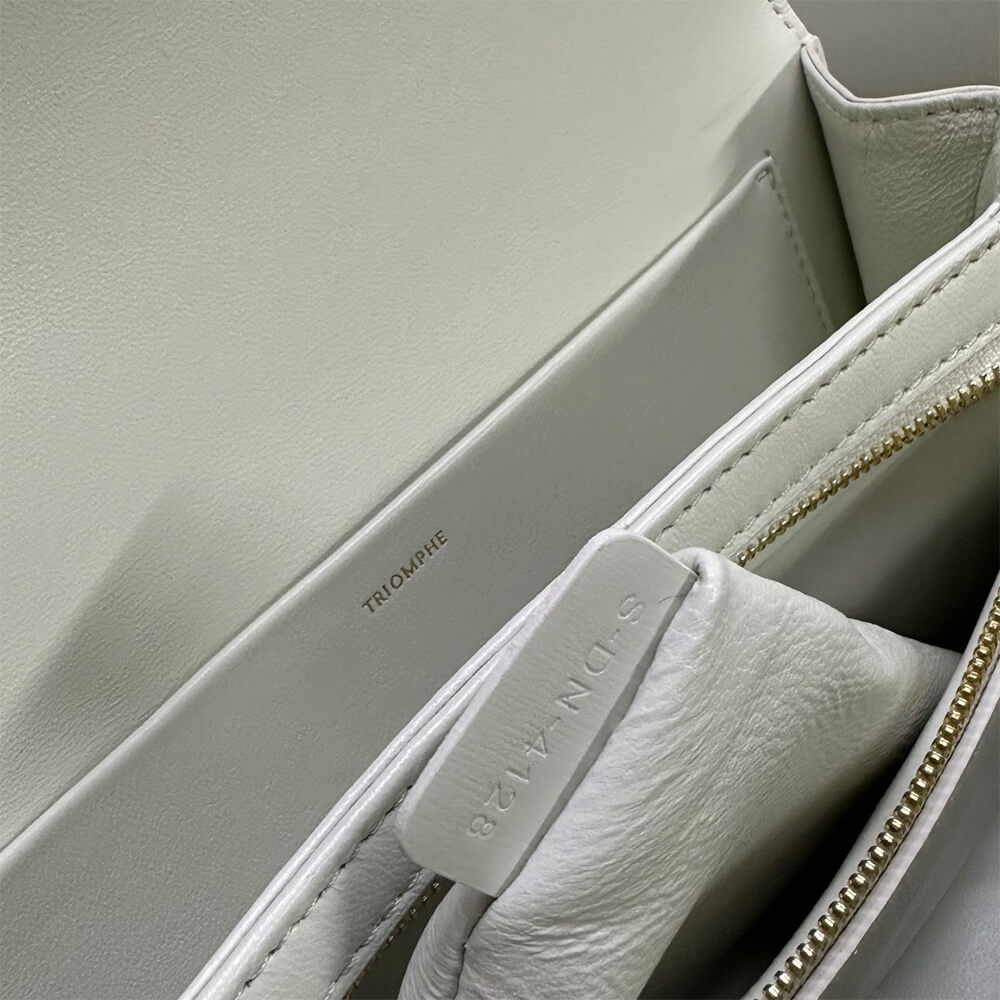 CELINE CLASSIQUE TRIOMPHE BAG in shiny calfskin(HIGH-END GRADE)