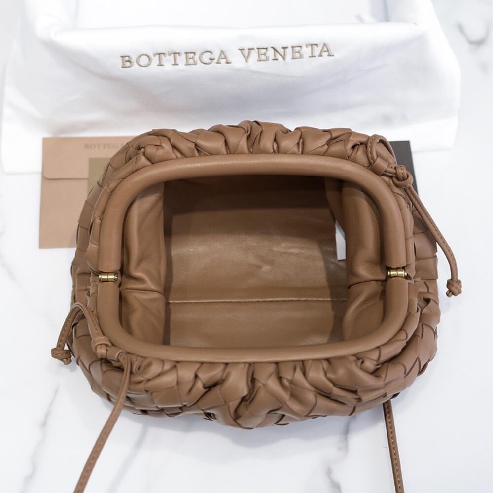 Bottega Veneta Mini Pouch(HIGH-END GRADE)