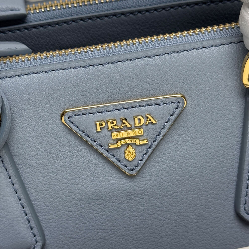 Prada Small Prada Galleria Saffiano leather bag(HIGH-END GRADE)