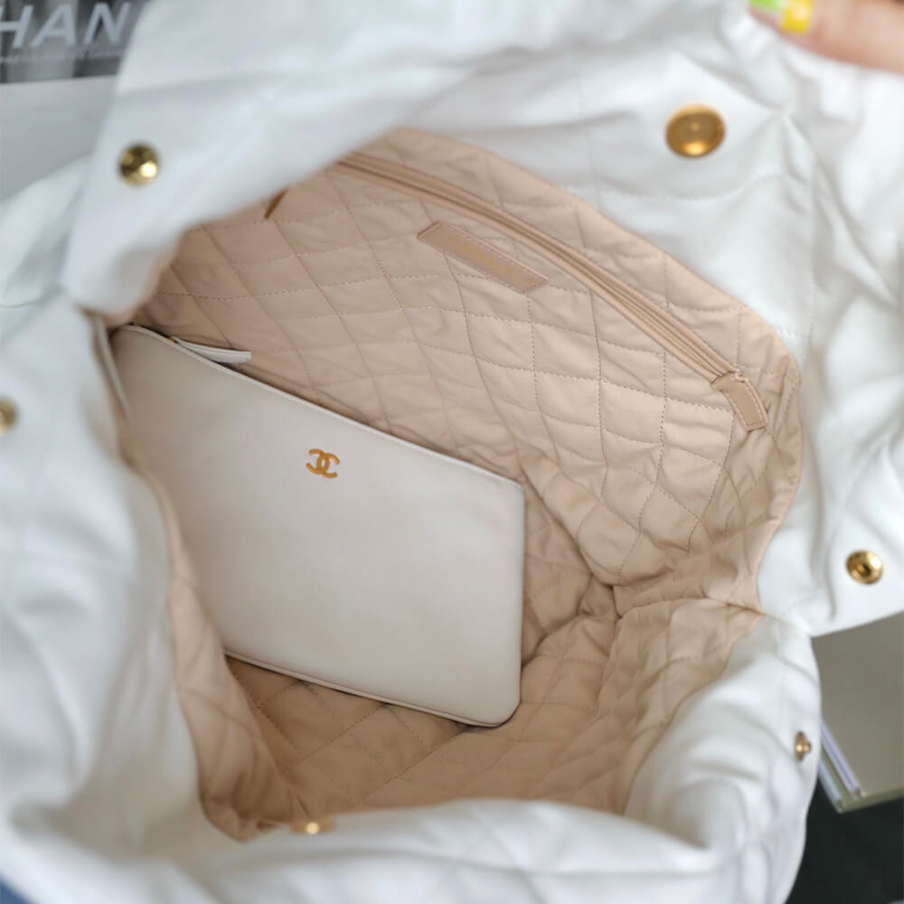 CHANEL 22 HANDBAG(high-end grade)