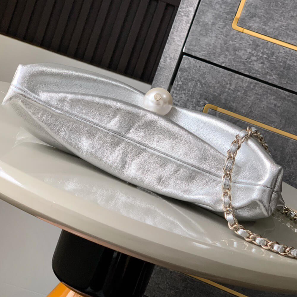 CHANEL Clutch With Chain(HIGH-END GRADE)