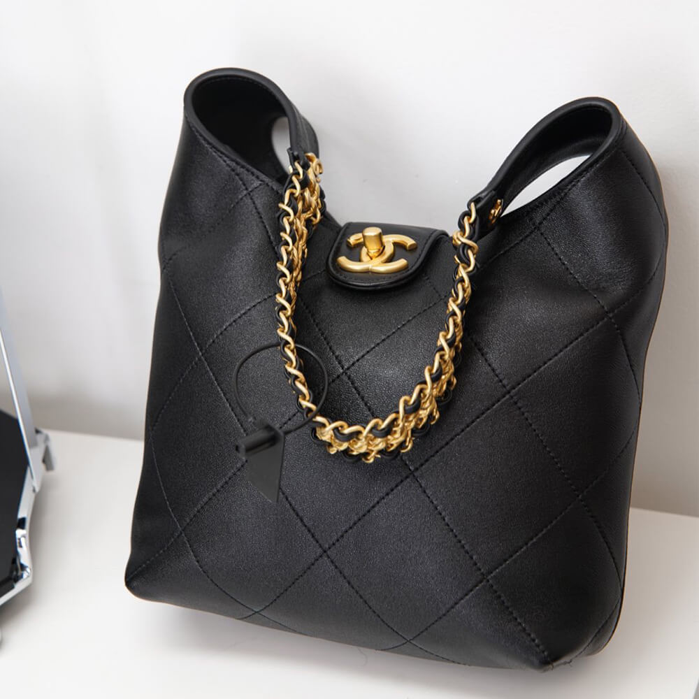 CHANEL Large Hobo Bag(HIGH-END GRADE)